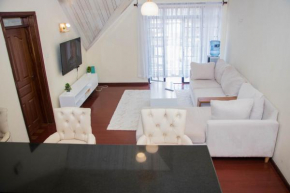 Cosy and private one bedroom with natural views